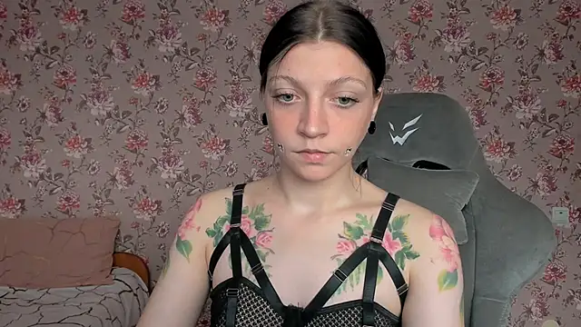 Lolly Haze online show from May 10, 2026, 3:43 am