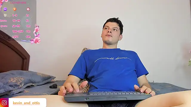  Ottis  online show from April 14, 2026, 8:36 pm