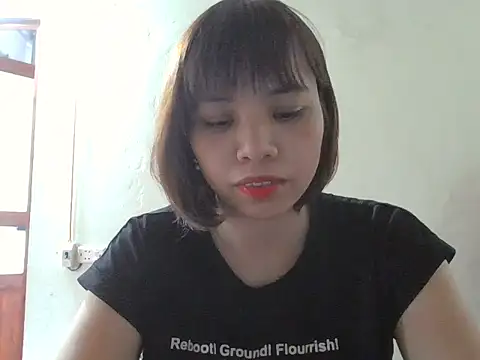 Angela-Eira online show from September 19, 2025, 8:51 am