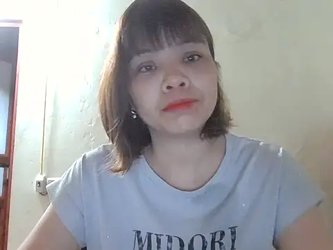 Angela-Eira online show from October 12, 2025, 7:48 pm