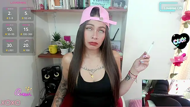 sweetlittlelisa online show from May 14, 2026, 8:06 pm