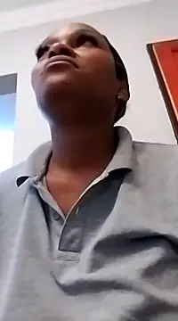 lovelyassbitch online show from March 14, 2025, 9:32 pm