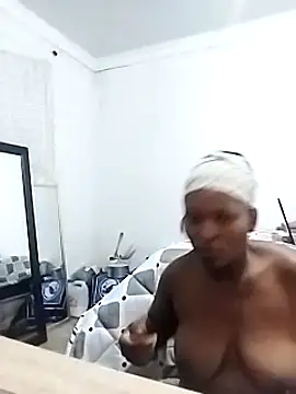 lovelyassbitch online show from March 6, 2025, 9:20 pm