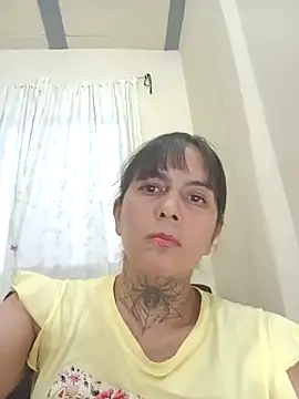 Snapshot of Dakary_hot chatting on November 6, 2025, 10:14 pm Dakary hot online show from November 6, 2025, 10:14 pm