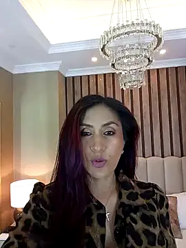 MonicaMoret online show from February 27, 2025, 2:10 pm