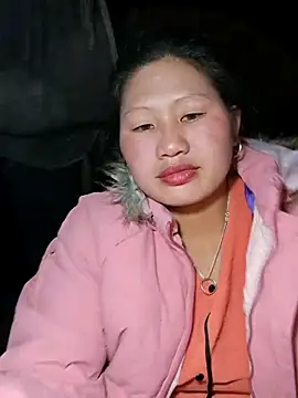 Snapshot of lsmmt chatting on March 10, 2025, 1:43 pm lsmmt online show from March 10, 2025, 1:43 pm