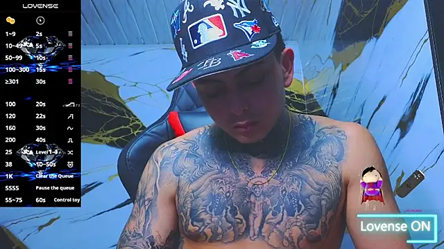 Kevin22 222 online show from November 29, 2025, 12:55 am