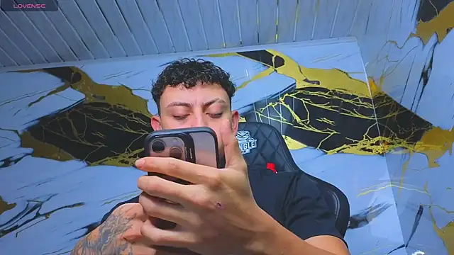 Kevin22 222 online show from October 11, 2025, 5:08 am