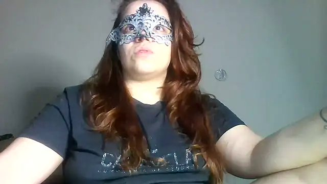 SquirtGirl28 online show from February 18, 2025, 5:31 pm