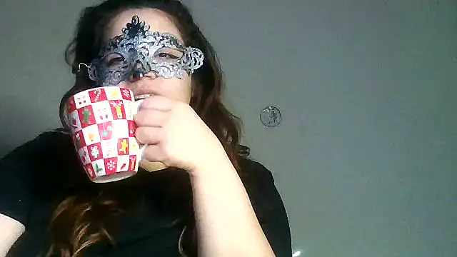 SquirtGirl28 online show from February 26, 2025, 4:38 pm