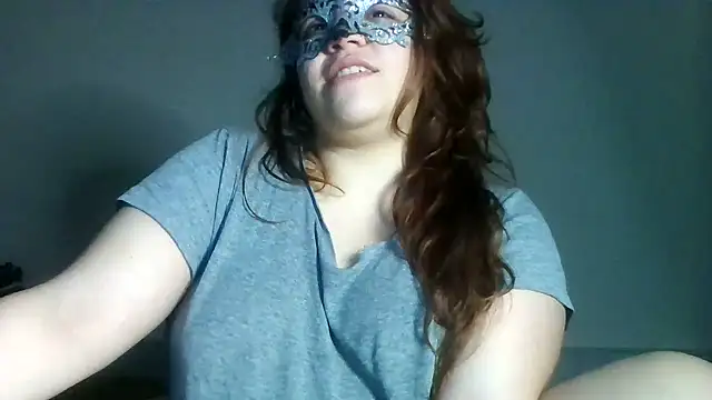 SquirtGirl28 online show from February 19, 2025, 5:27 pm