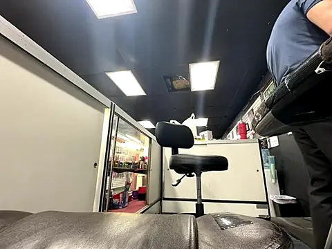 RawRyder8 online show from November 19, 2025, 1:16 am