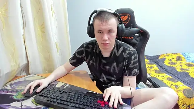 iliaskrislove online show from October 10, 2025, 3:35 pm