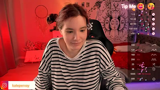Snapshot of callmekatesmith chatting on February 26, 2025, 7:53 pm callmekatesmith online show from February 26, 2025, 7:53 pm