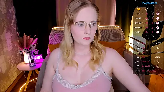 Snapshot of Aemilia_ chatting on February 1, 2026, 8:23 am Aemilia online show from February 1, 2026, 8:23 am