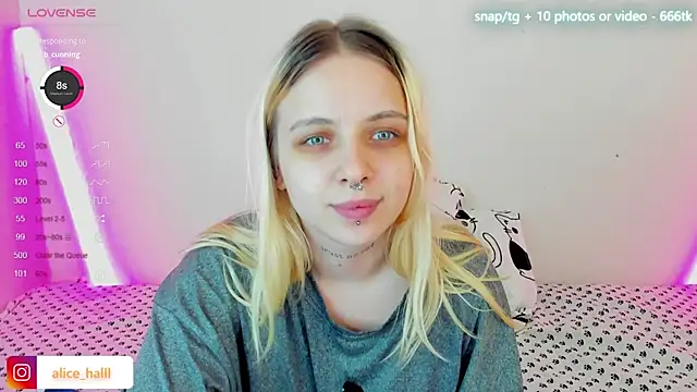 Alice Halle online show from February 2, 2025, 7:35 pm