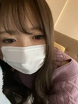 Snapshot of yuki-chi chatting on December 1, 2025, 2:18 pm yuki-chi online show from December 1, 2025, 2:18 pm