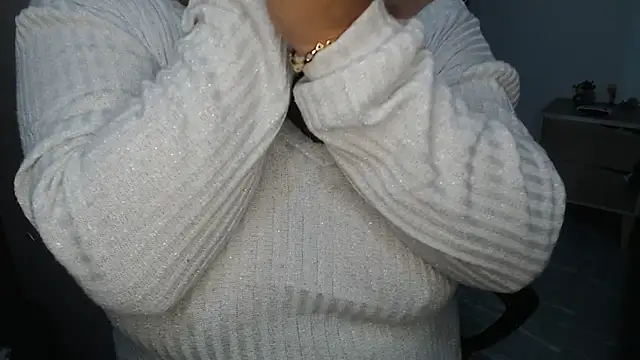 SWEETT CORY online show from October 19, 2025, 2:47 am