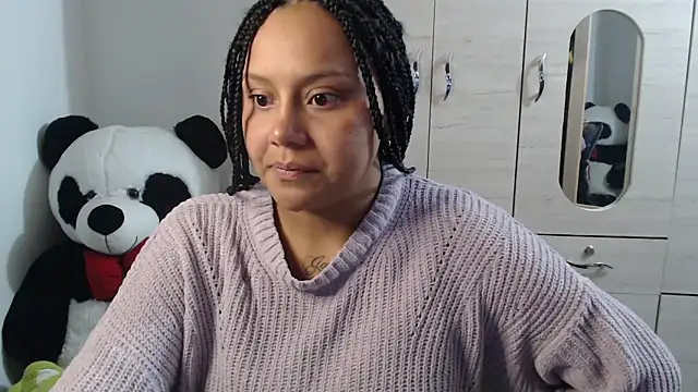 SWEETT CORY online show from April 14, 2026, 3:22 am