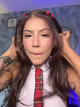 antonelaswete02 online show from October 8, 2025, 12:01 am