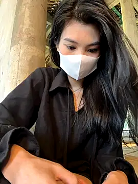 Ladygirrl22 online show from November 22, 2025, 6:56 am