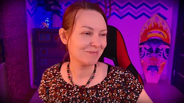 VandaRossi online show from November 4, 2025, 9:57 am