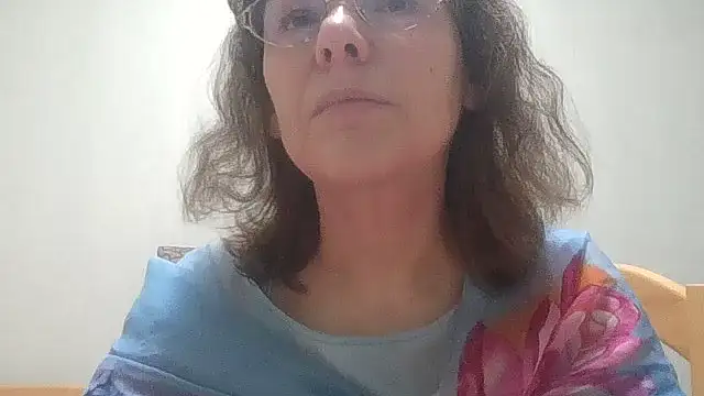 HollyJewel online show from December 3, 2025, 4:50 pm