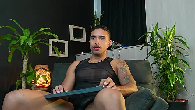 LincomAmith online show from March 14, 2026, 4:18 am