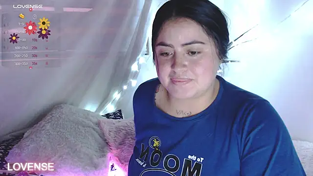 PamelaDoouce online show from January 11, 2025, 11:02 am