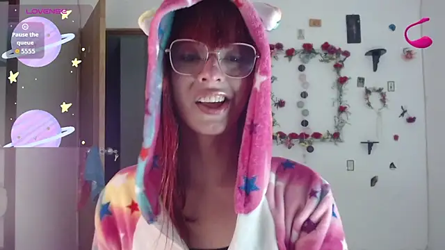 Snapshot of _GalyaX_ chatting on February 5, 2026, 5:25 am GalyaX online show from February 5, 2026, 5:25 am