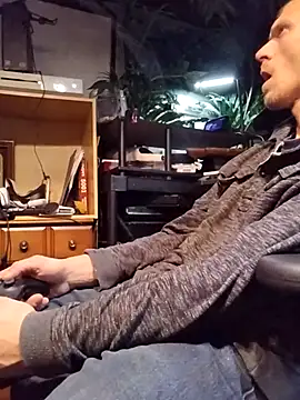 mrwinsalot88 online show from October 28, 2025, 8:46 am