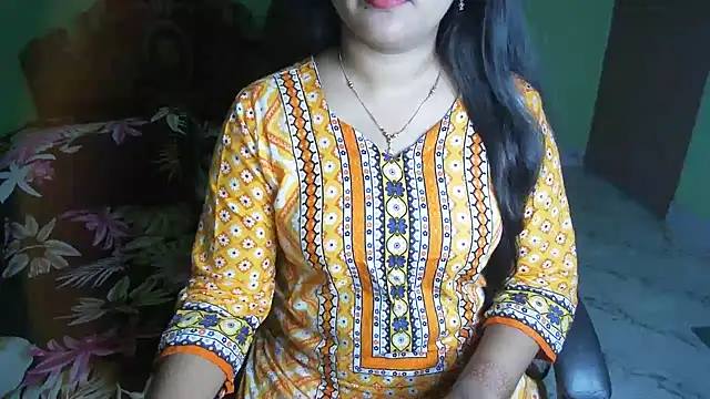 Snapshot of BengaliQueenStar chatting on April 24, 2026, 4:09 pm BengaliQueenStar online show from April 24, 2026, 4:09 pm