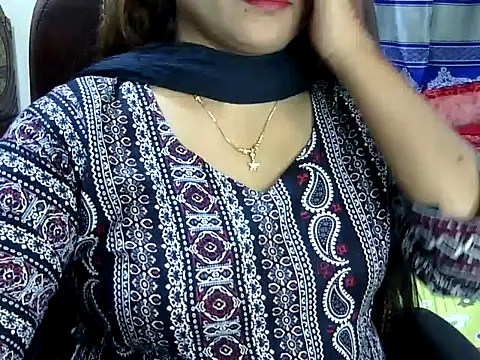 BengaliQueenStar online show from February 24, 2025, 8:36 pm