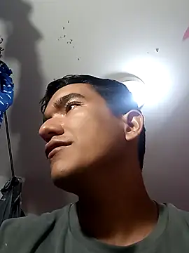 Sweetiefoxxx online show from March 15, 2025, 2:01 pm