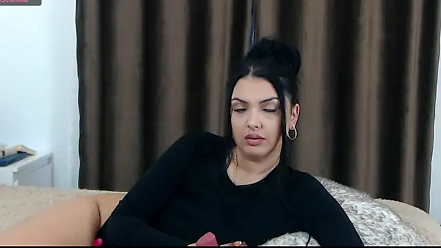 Snapshot of BriannaBk chatting on January 16, 2025, 5:01 pm BriannaBk online show from January 16, 2025, 5:01 pm