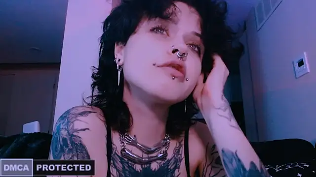 Snapshot of NaughtyLittleFox chatting on February 27, 2026, 4:45 am NaughtyLittleFox online show from February 27, 2026, 4:45 am