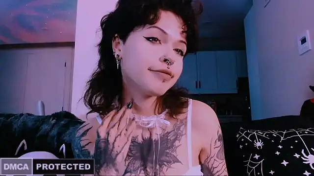 NaughtyLittleFox online show from January 15, 2026, 5:44 am