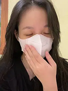 Snapshot of minmin2kk5 chatting on October 14, 2025, 6:47 am minmin2kk5 online show from October 14, 2025, 6:47 am