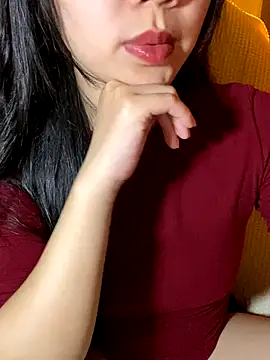 Snapshot of minmin2kk5 chatting on November 17, 2025, 2:43 pm minmin2kk5 online show from November 17, 2025, 2:43 pm