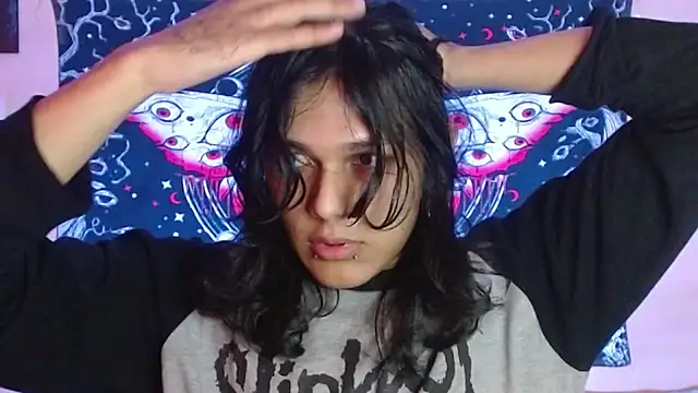 daiki sx online show from October 6, 2025, 9:04 pm