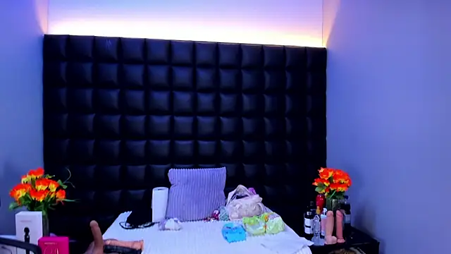 Snapshot of celeste_blue69 chatting on June 12, 2026, 4:10 am celeste blue69 online show from June 12, 2026, 4:10 am