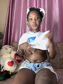 Queen Arnah254 online show from June 10, 2026, 6:20 pm