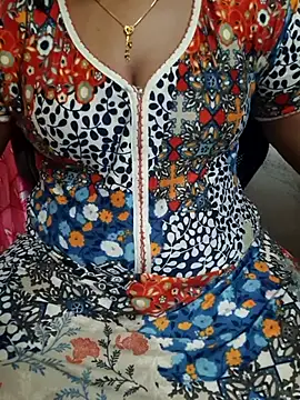 Snapshot of Janavi-janu chatting on November 6, 2025, 9:02 am Janavi-janu online show from November 6, 2025, 9:02 am