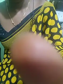 Snapshot of Janavi-janu chatting on November 30, 2025, 11:00 am Janavi-janu online show from November 30, 2025, 11:00 am