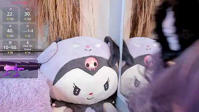 miia  baker online show from March 19, 2025, 12:12 pm