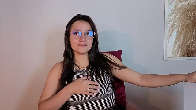 Elecktra sweet online show from May 19, 2026, 7:21 pm