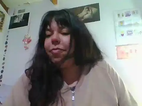 Snapshot of scarletttlove chatting on July 9, 2026, 1:39 am scarletttlove online show from July 9, 2026, 1:39 am
