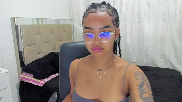 gretell evans online show from December 2, 2024, 5:54 pm