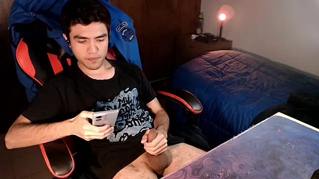 pattcam online show from July 16, 2026, 7:55 pm