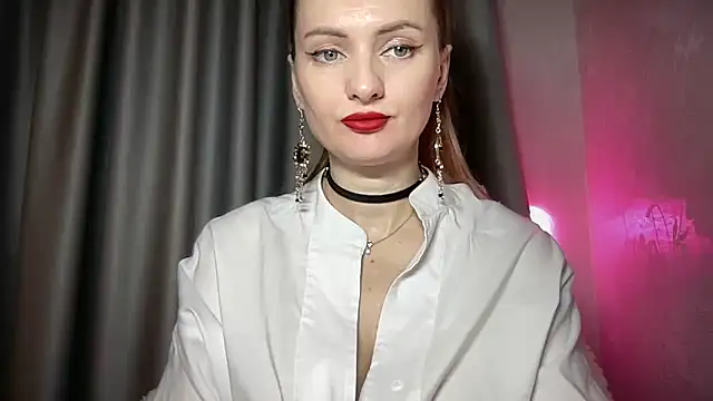 Snapshot of Viola_sweet chatting on October 19, 2025, 11:18 pm Viola sweet online show from October 19, 2025, 11:18 pm